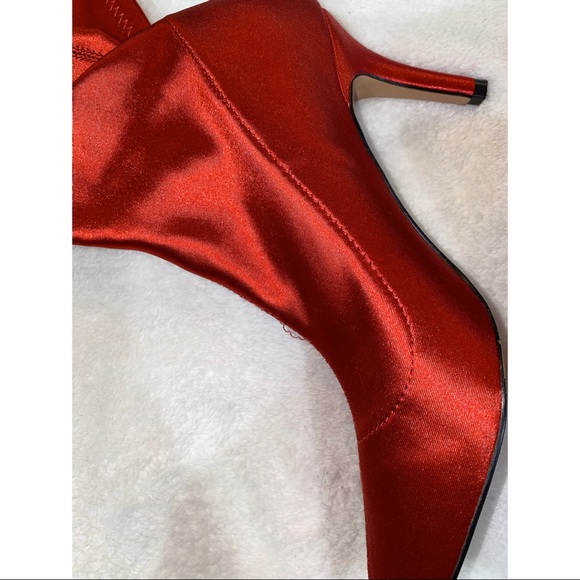 ASOS Elva Red Sock Pointed Toe Slip On Booties - Picture 5 of 7